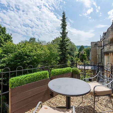 Beautiful Studio With Private Outside Terrace Apartment บาธ ภายนอก รูปภาพ